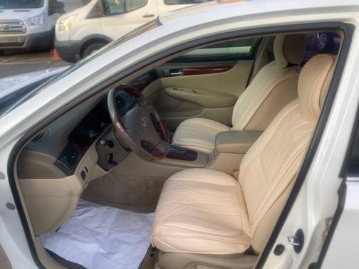 2002 Lexus ES 300 Base