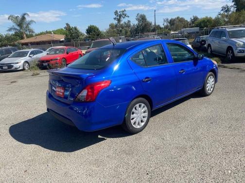 2016 Nissan Versa 1.6 S+