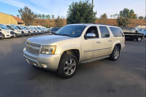 2013 Chevrolet Suburban 1500 LTZ