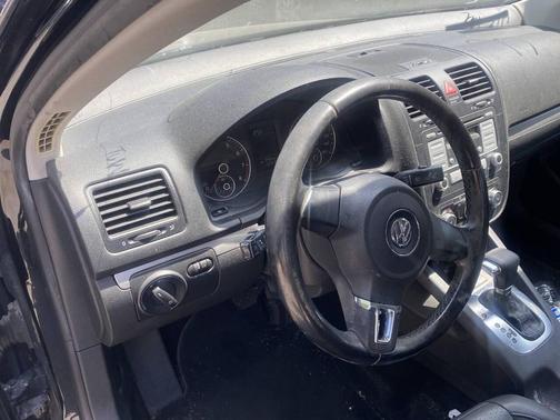 2010 Volkswagen Jetta Limited Edition