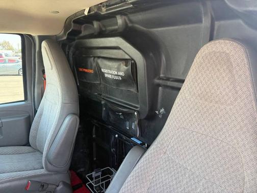 Summit White 2019 Chevrolet Express 2500 Work Van