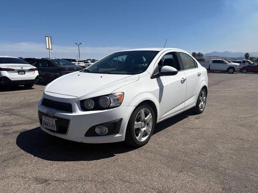 Summit White 2016 Chevrolet Sonic LTZ
