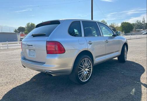 Crystal Silver Metallic 2006 Porsche Cayenne Cayenne
