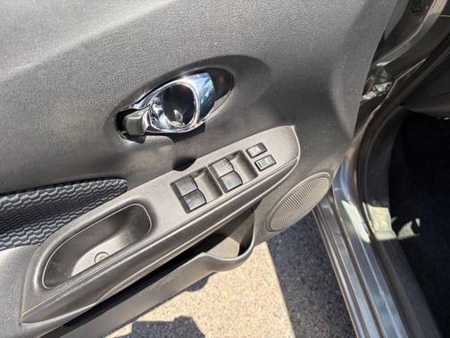 Gun Metallic 2018 Nissan Versa Note SV