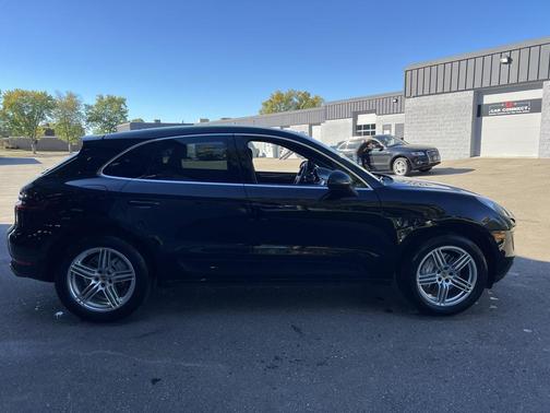2015 Porsche Macan S