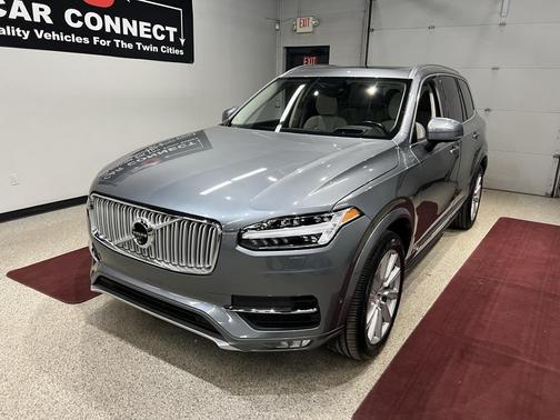2019 Volvo XC90 T6 Inscription