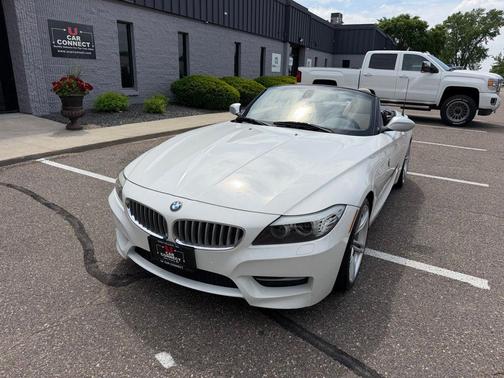 Alpine White 2011 BMW Z4 sDrive35is