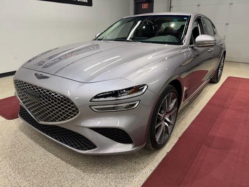 2023 Genesis G70 2.0T AWD