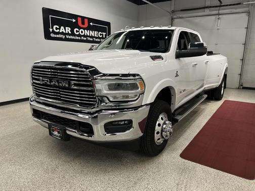 2019 RAM 3500 Laramie Crew Cab 4x4 8' Box