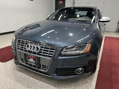2011 Audi S5 4.2 Premium Plus
