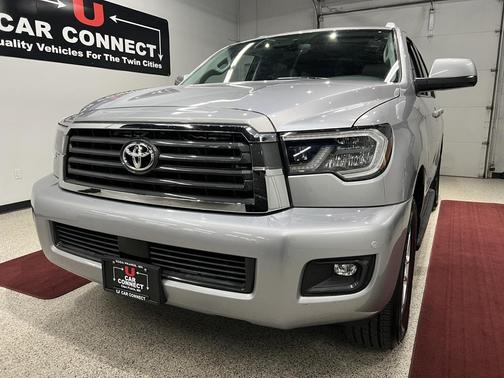 2019 Toyota Sequoia SR5