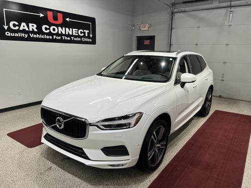 2018 Volvo XC60 T5 Momentum