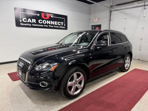 Black 2012 Audi Q5 3.2 Premium Plus