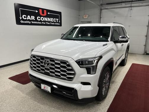 2025 Toyota Sequoia Base