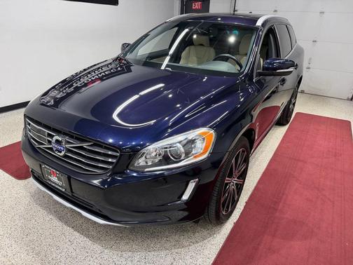 Magic Blue Metallic 2016 Volvo XC60 T5 Drive-E Platinum