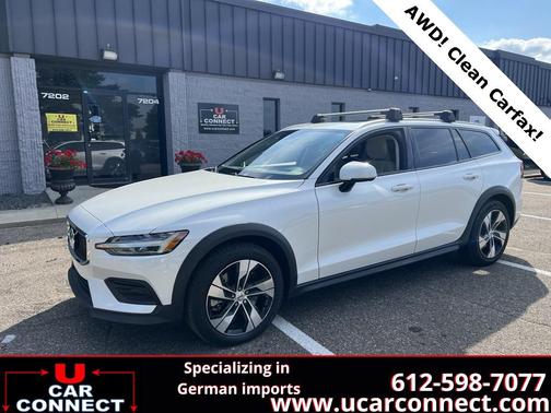 2020 Volvo V60 Cross Country T5