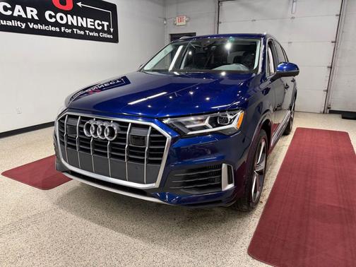2022 Audi Q7 55 Premium Plus