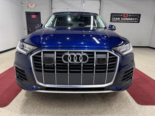 2022 Audi Q7 55 Premium Plus