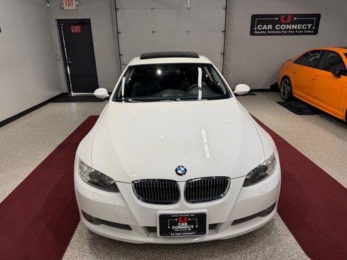 Alpine White 2009 BMW 335 xDrive