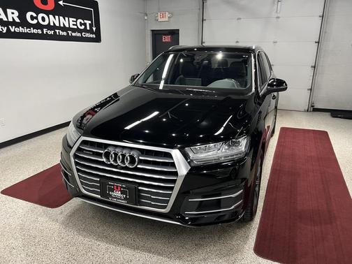 2019 Audi Q7 45 Premium Plus
