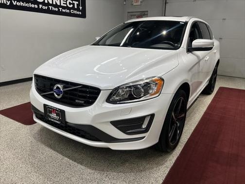 2015 Volvo XC60 T6 R-Design Platinum