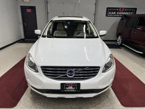 2017 Volvo XC60 T5 Inscription