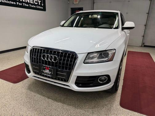White 2014 Audi Q5 2.0T Premium Plus