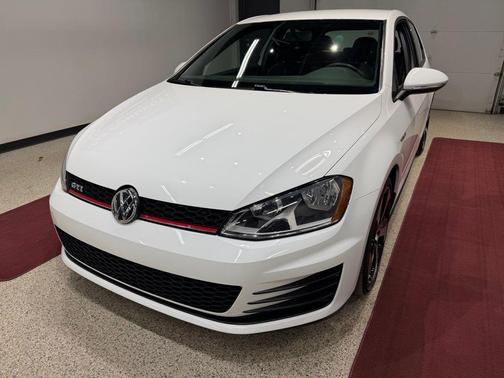 2016 Volkswagen Golf GTI 2.0T S 4-Door