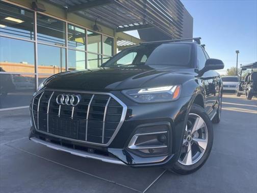 2023 Audi Q5 40 Premium Plus