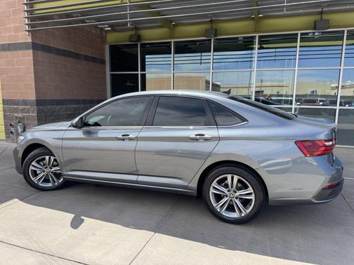 2022 Volkswagen Jetta 1.5T SE