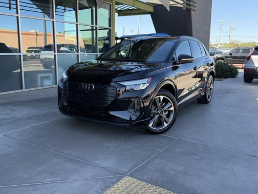 2024 Audi Q4 e-tron Premium Plus 55 quattro