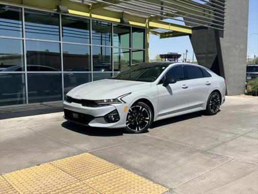 2024 Kia K5 GT-Line