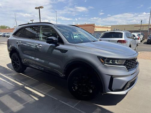 2023 Kia Sorento SX