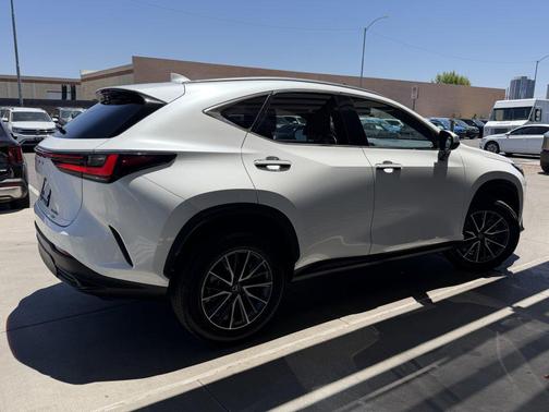 Eminent White Pearl 2024 Lexus NX 350h Premium