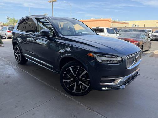 Denim Blue Metallic 2023 Volvo XC90 B6 Plus 6-Seater