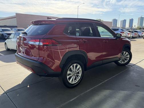 2023 Toyota Corolla Cross LE
