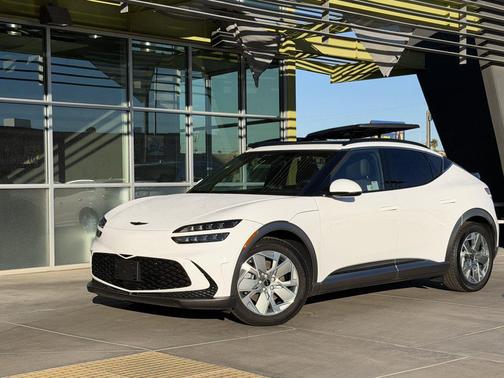 2025 Genesis GV60 Standard RWD