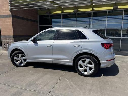 2022 Audi Q3 40 Premium Plus