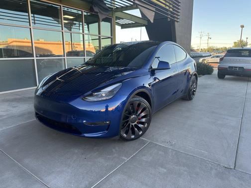 2023 Tesla Model Y Performance Dual Motor All-Wheel Drive