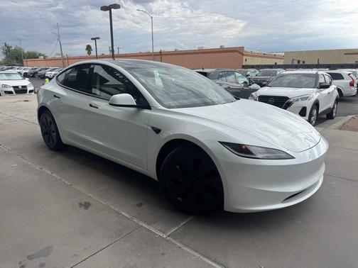 2024 Tesla Model 3 Long Range