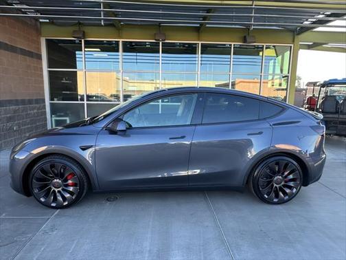 2022 Tesla Model Y Performance Dual Motor All-Wheel Drive