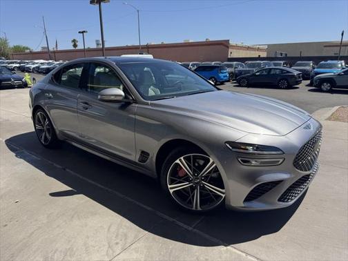 2025 Genesis G70 2.5T RWD