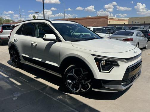 2024 Kia Niro Touring