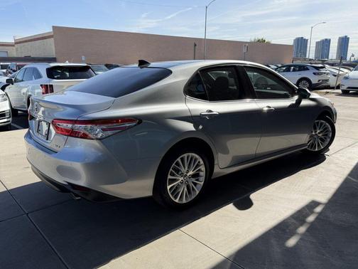 2020 Toyota Camry XLE