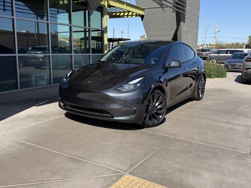 2024 Tesla Model Y Performance Dual Motor All-Wheel Drive