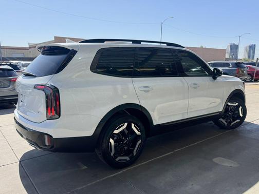 2024 Kia Telluride SX Prestige X-Line