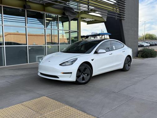 2023 Tesla Model 3 Standard Range