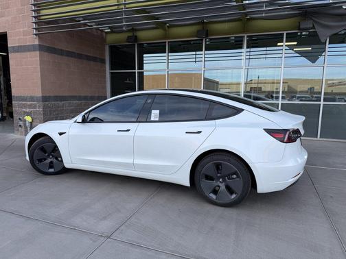 2023 Tesla Model 3 Standard Range