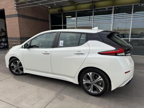 2021 Nissan Leaf SV 40 kWh