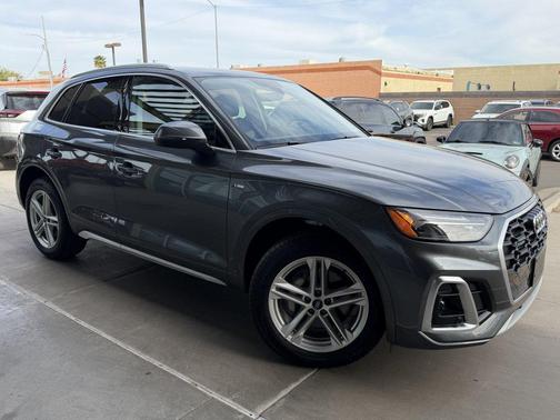 2024 Audi Q5 55 S line Premium